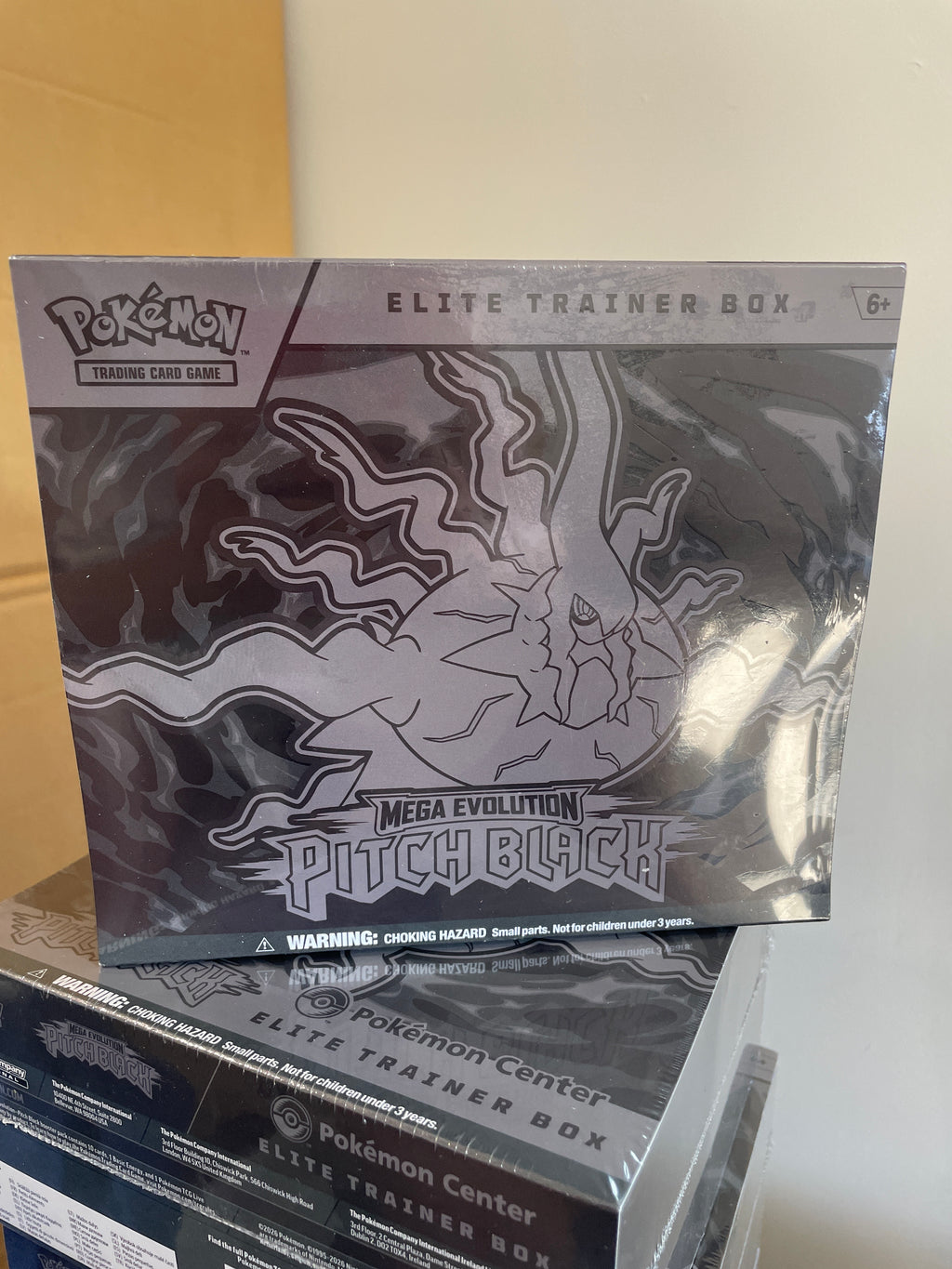 Pitch Black Pokémon ETB